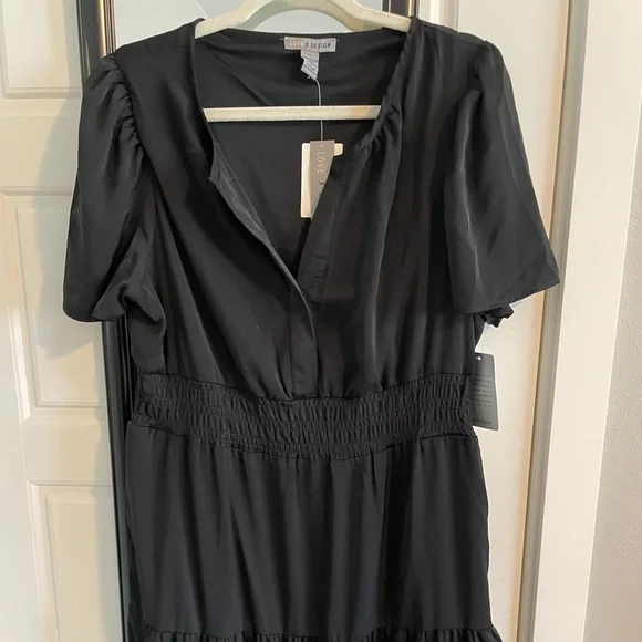 white christmas dresses For Love & Lemons Val Maxi Dress Black – blueandcream main image 1